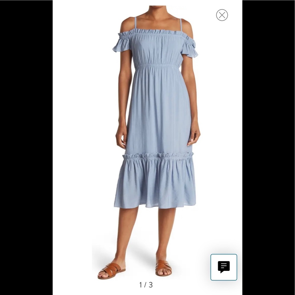 Cold Shoulder Tiered Midi Dress - Picture 3 of 3